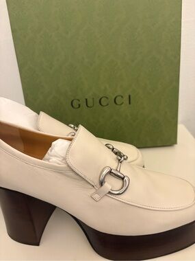 Gucci White Leather Horsebit Platform Loafers
